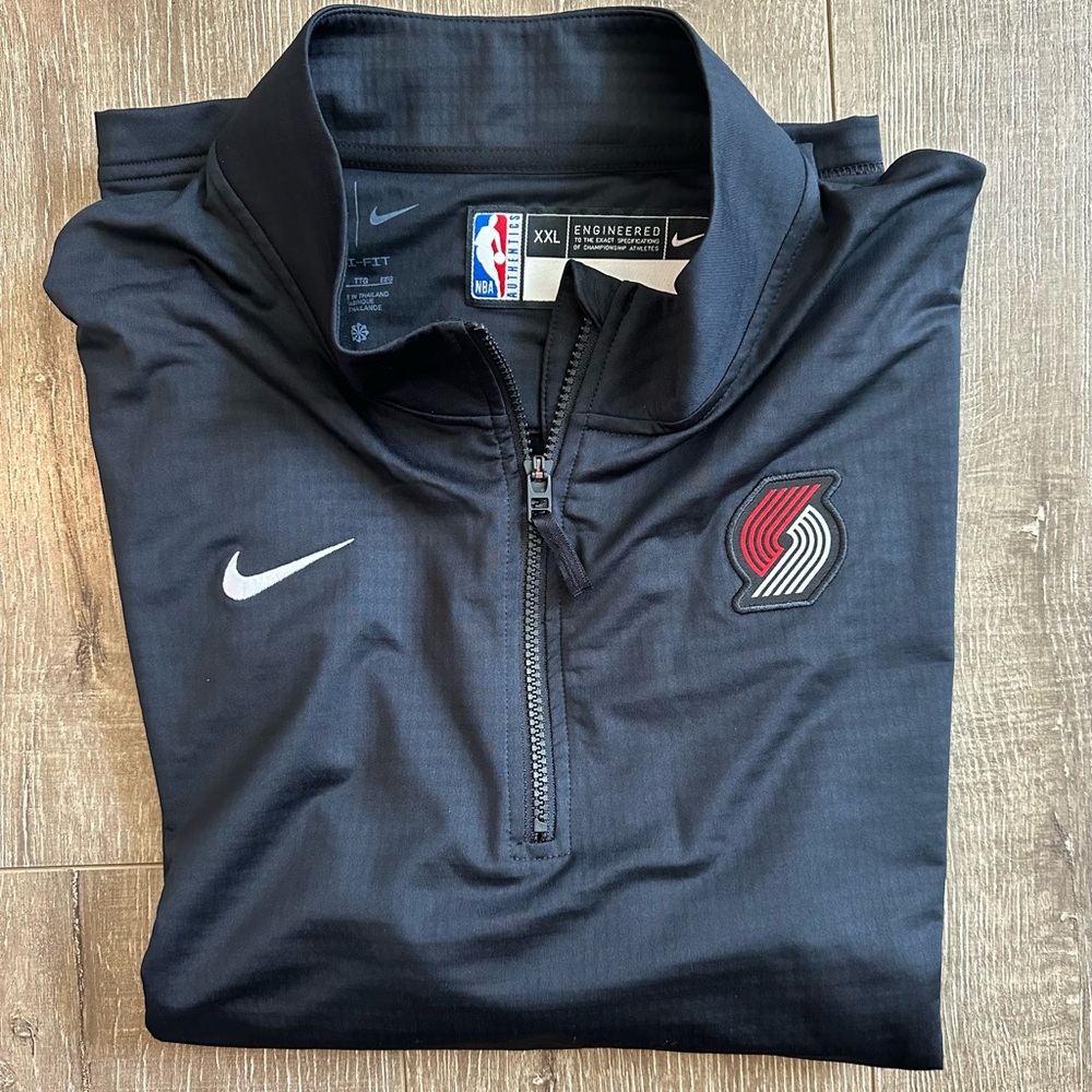 NBA NIKE BLAZERS Black Dri-FIT Quarter-Zip Pullover